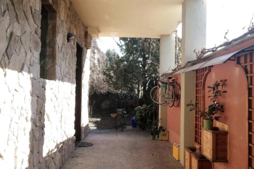 Una Pratica Mansardina Turin Exterior photo